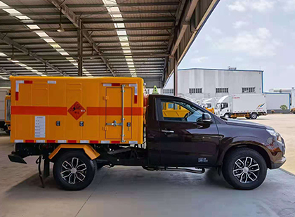 城阳爆破器材运输车