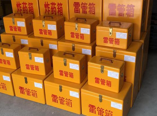 城阳玻璃钢雷管箱的使用寿命一般是多少？